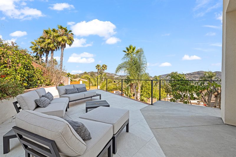 The patio at The Sunset House, a vacation rental in Vista, California, with hillside views